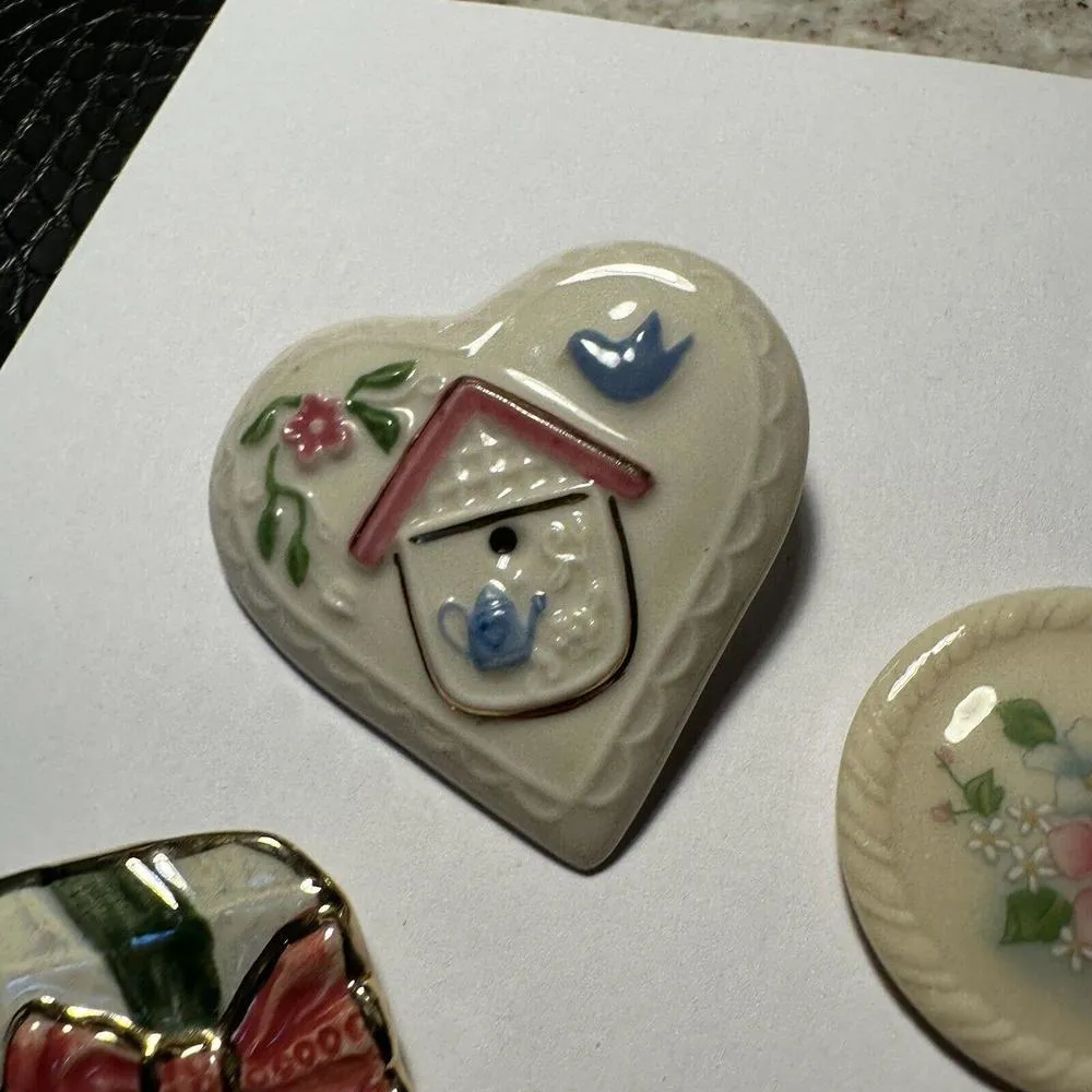 Lot Of 3 Ceramic Brooch Pins 1 Avon - Image 3