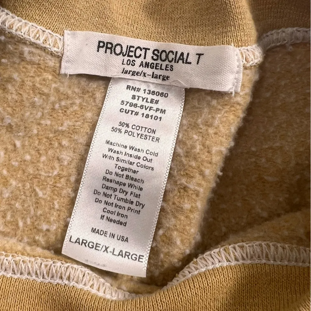 Project Social T Los Angeles Smiley Winey Oversized Gold Crewneck Size Large/XL - Image 3