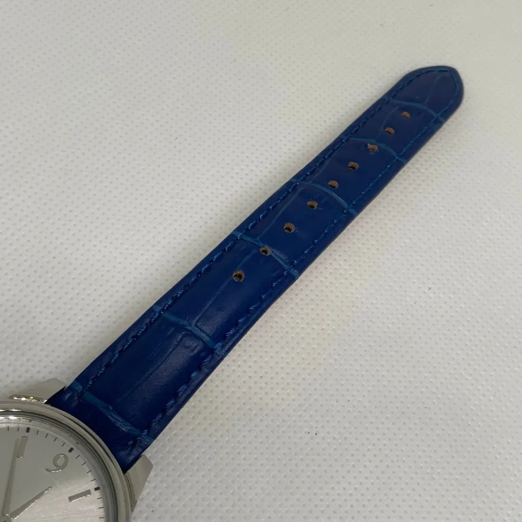 Timex women watch T2P093 silver tone 35mm round case 30MWR running - Image 5