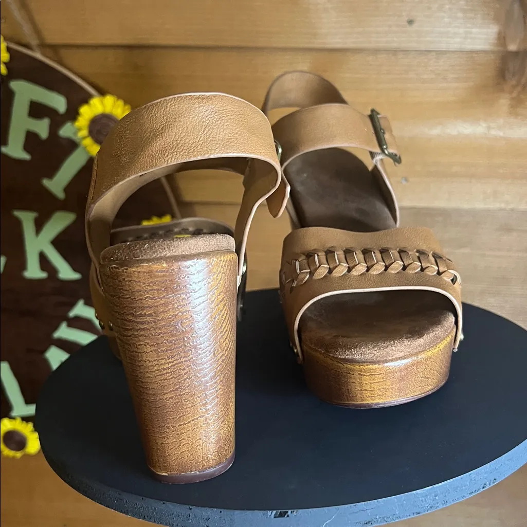 Cliffs White Mountain Altheda Braid Wood Clog Platform Heel Sandal 9.5 Tan Brown - Image 6