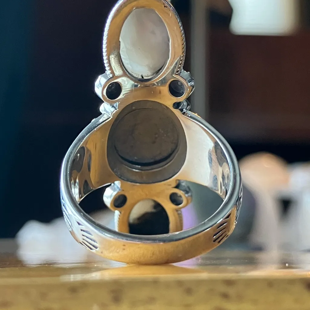 White Buffalo Turquoise Sterling Silver Statement Ring Size 9 - Image 5