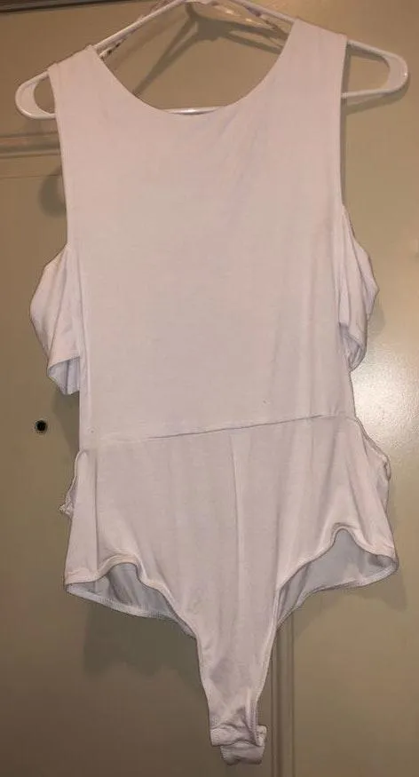 Missguided White Cut Out Bodysuit - Image 4