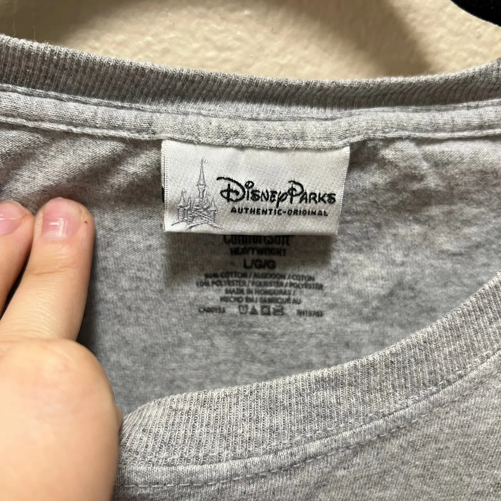 Disney Parks Authentic Original I Heart Mickey Mouse Gray Short Sleeve T-shirt L - Image 4