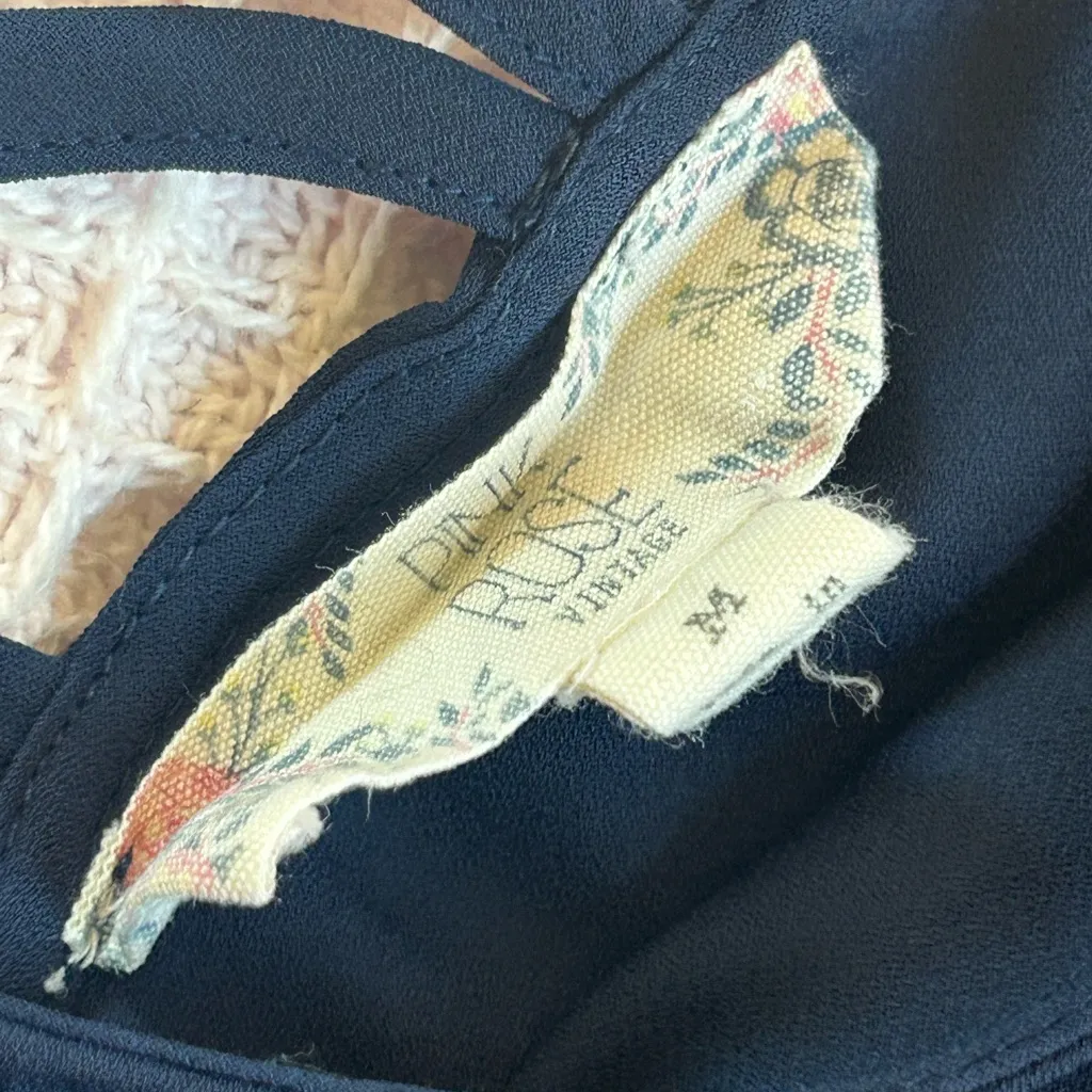 Navy blue semi-sheer short flutter sleeve top with crisscross strap detail SZ MD - Image 4