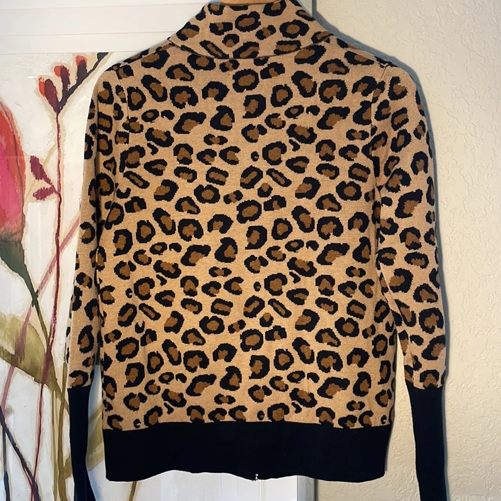 Rachel Zoe Cheetah Full Zip Cardigan Sweater Animal Print Cozy Pockets Brown - Image 3