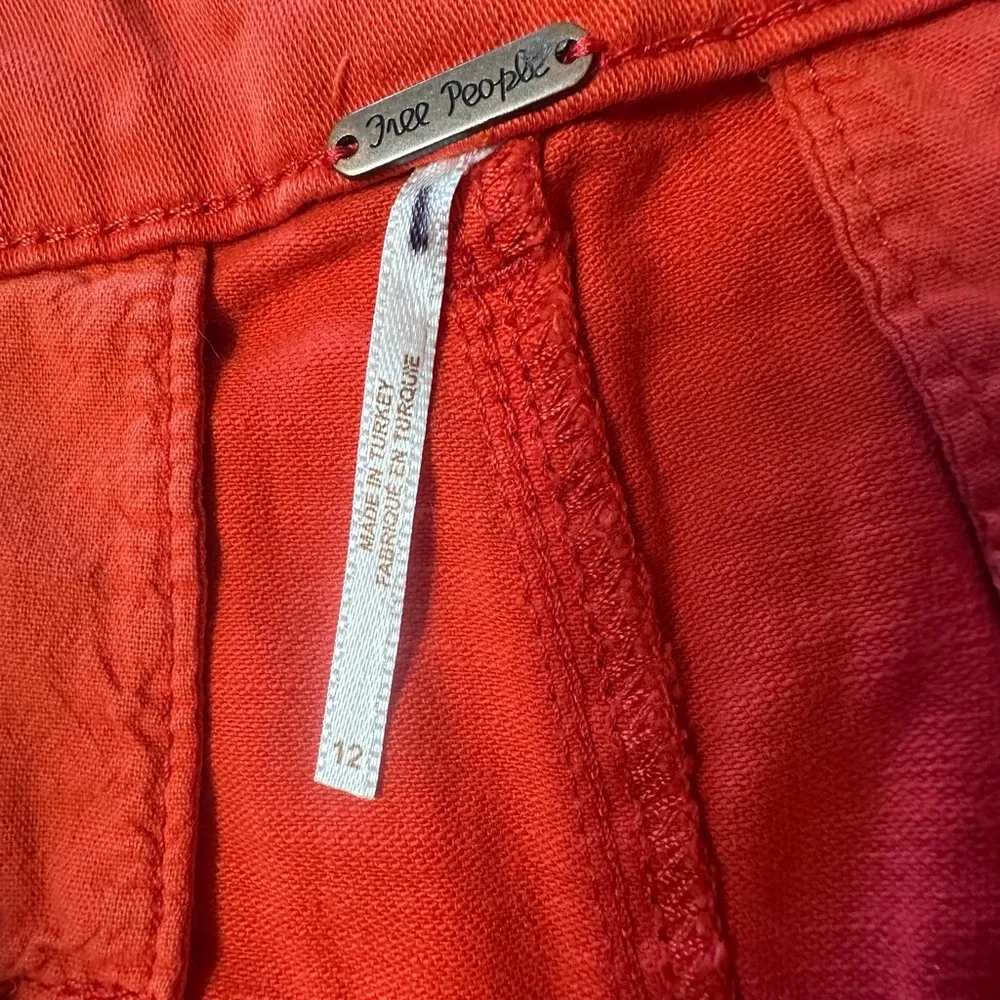 Free People Billie Chino Shorts Orange/red size 12 - Image 5