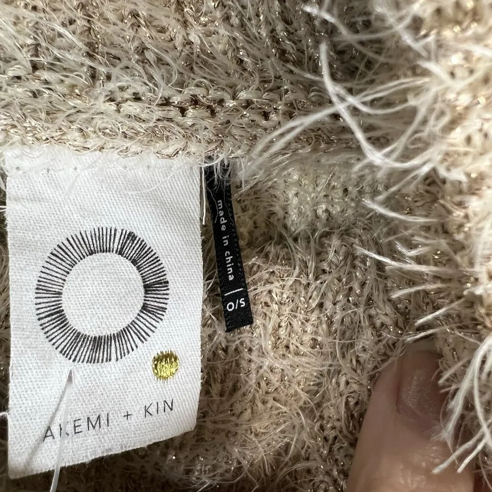 Anthropologie Akemi + Kin Lara Eyelash Golden Metallic Poncho NWT Luxury Sparkly - Image 6