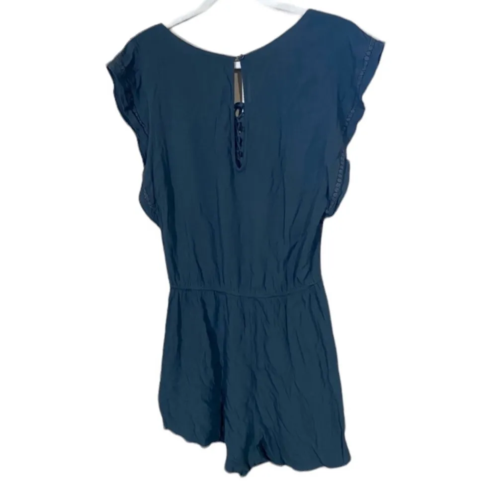 Light blue American Eagle Outfitters Romper Jumpsuit Women’s Size Small Medium! - Image 4