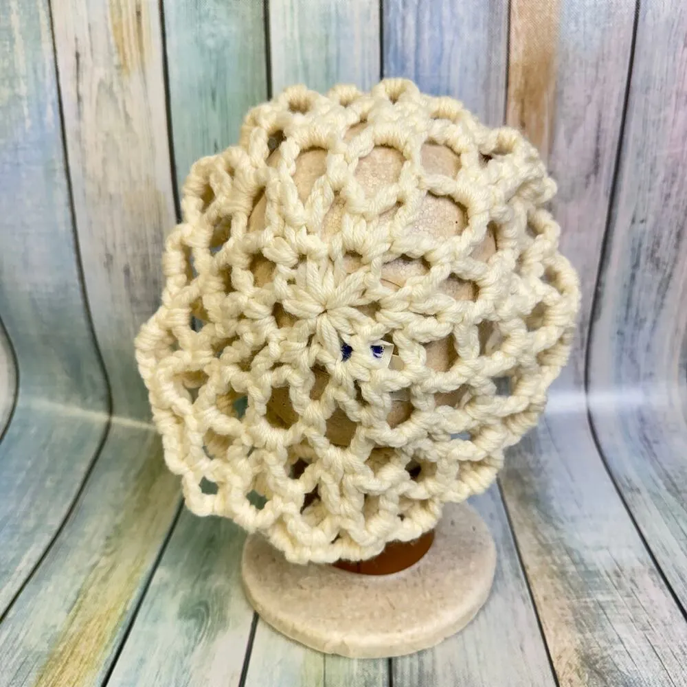 English Village Virgin Wool Knit Beret Ivory Hat 1970s Boho Cap Made in Korea - Image 2