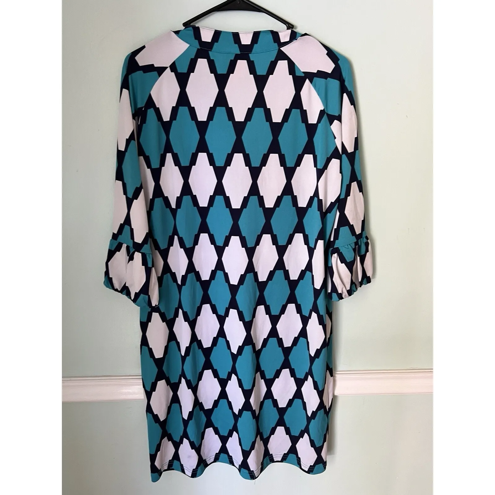 Tracy Negoshian Blue and White 3/4 Sleeve Midi Dress Size XL Catalina Stretch - Image 5