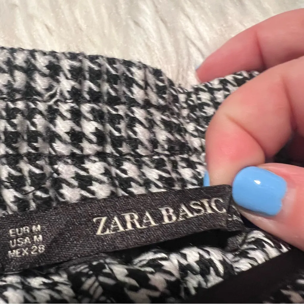 Zara Basic Cropped Houndstooth Trousers White Black M - Image 12