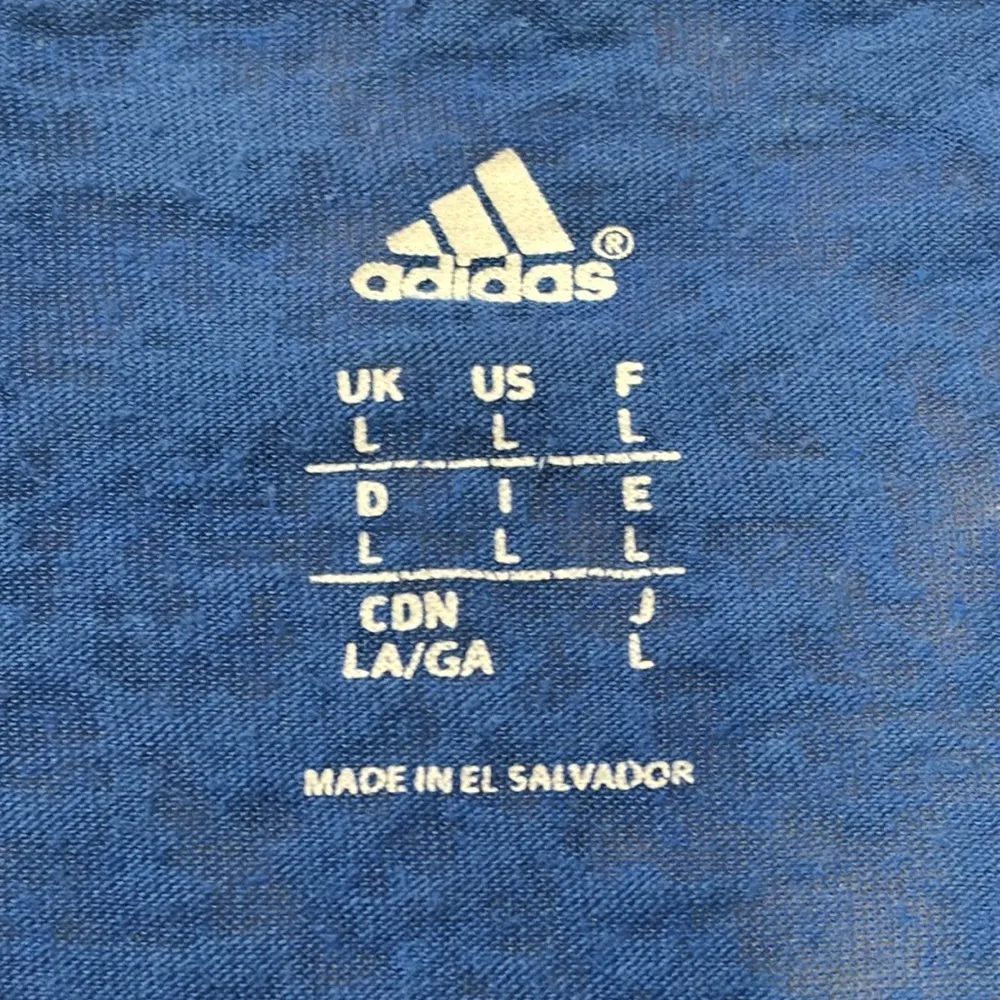 adidas Oklahoma City Thunder short sleeve tee in size L • OKC Basketball fan top - Image 3