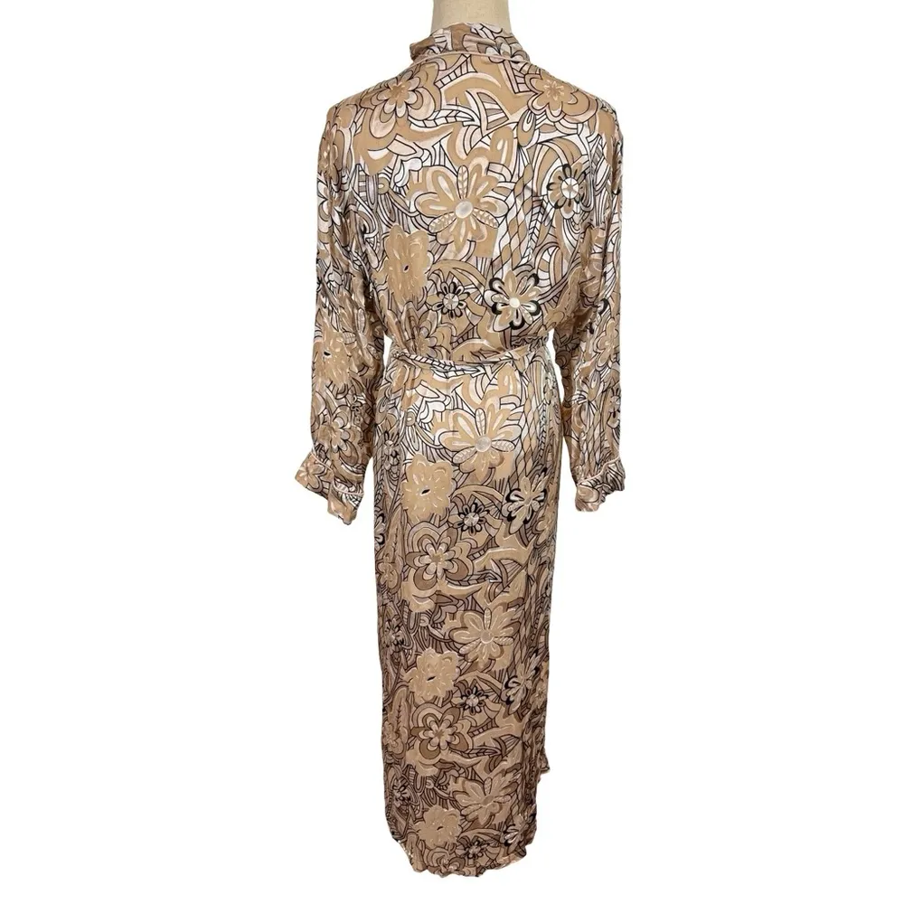 NK IMODE Silk Blend Velvet Burnout Floral Luxurious Long Robe Tan - Image 7