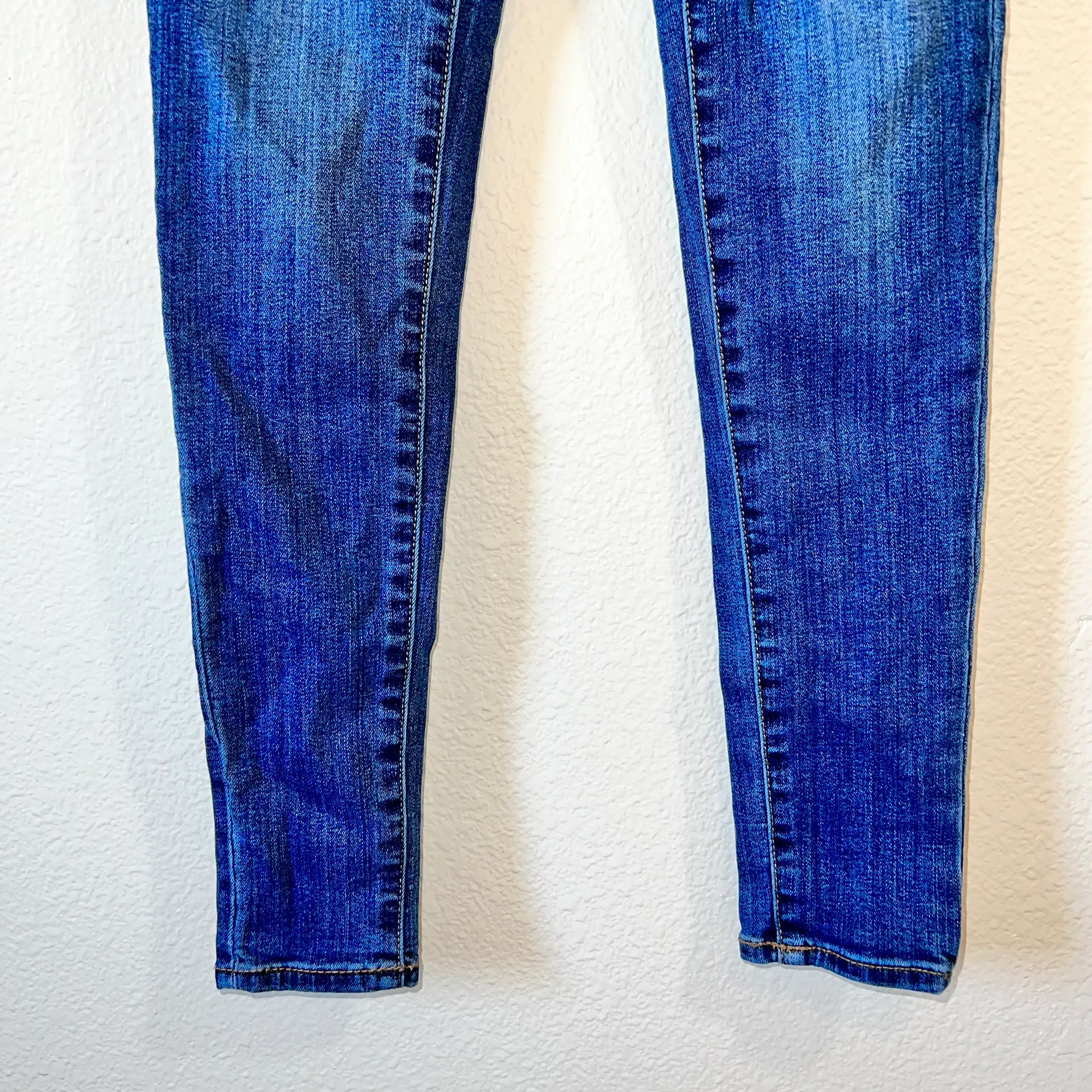 American Eagle Super Stretch Low Rise Jegging - Image 3