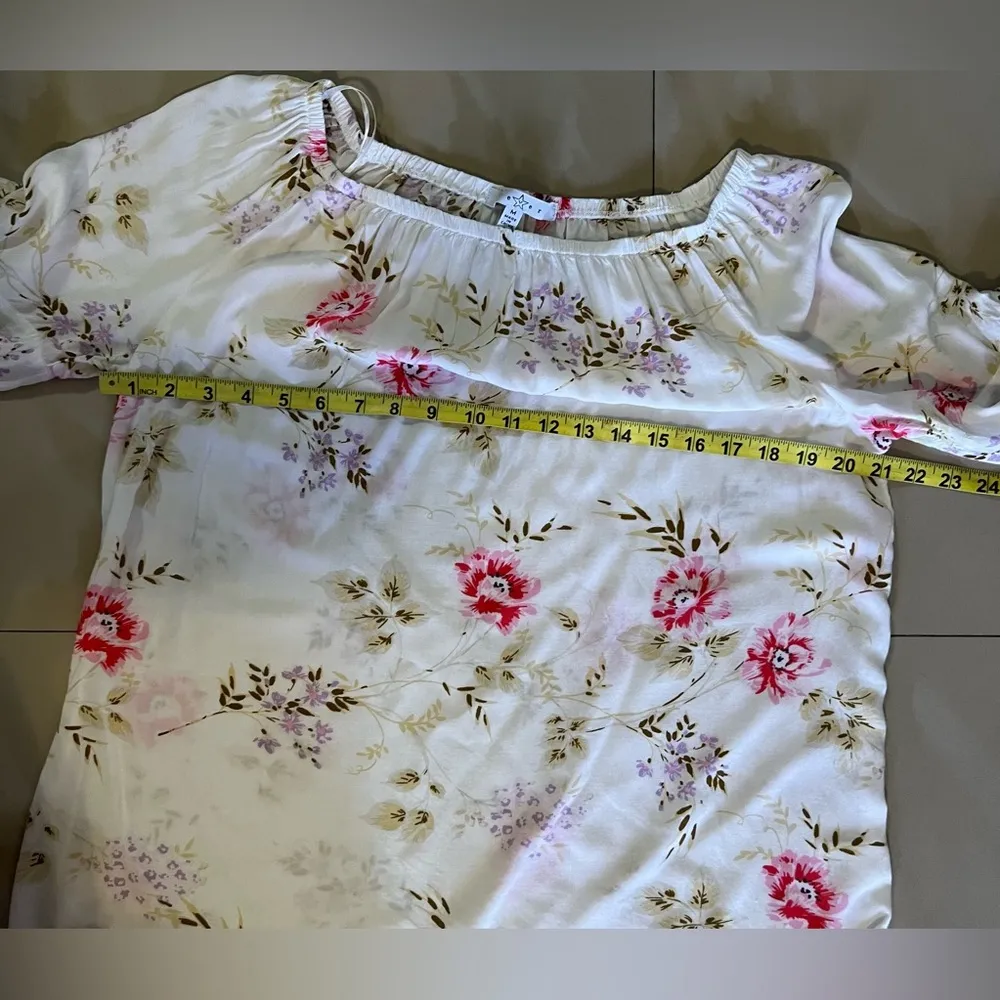 Fever Women's Top Size‎ M Multicolored Floral Round Neck Ruffle slevees White Size M - Image 10