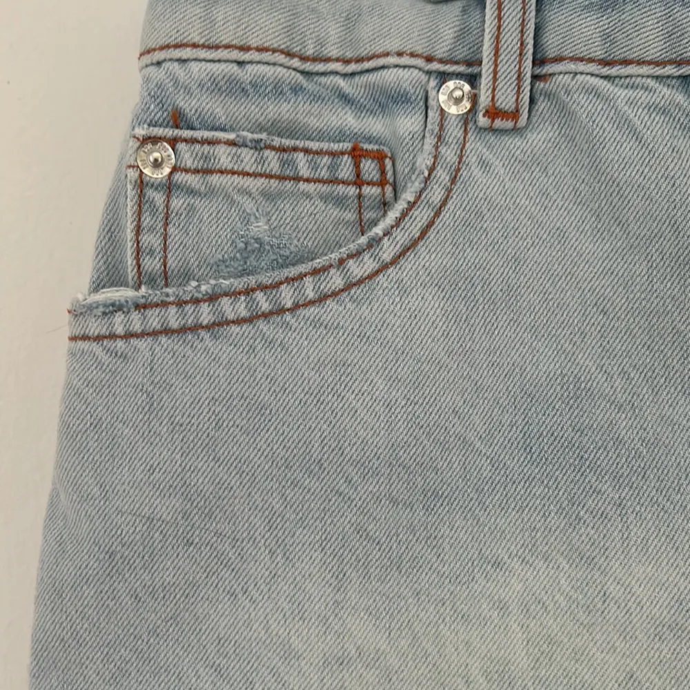 Urban outfitters BDG Cut Off Jean Shorts sz 28 NWT - Image 3