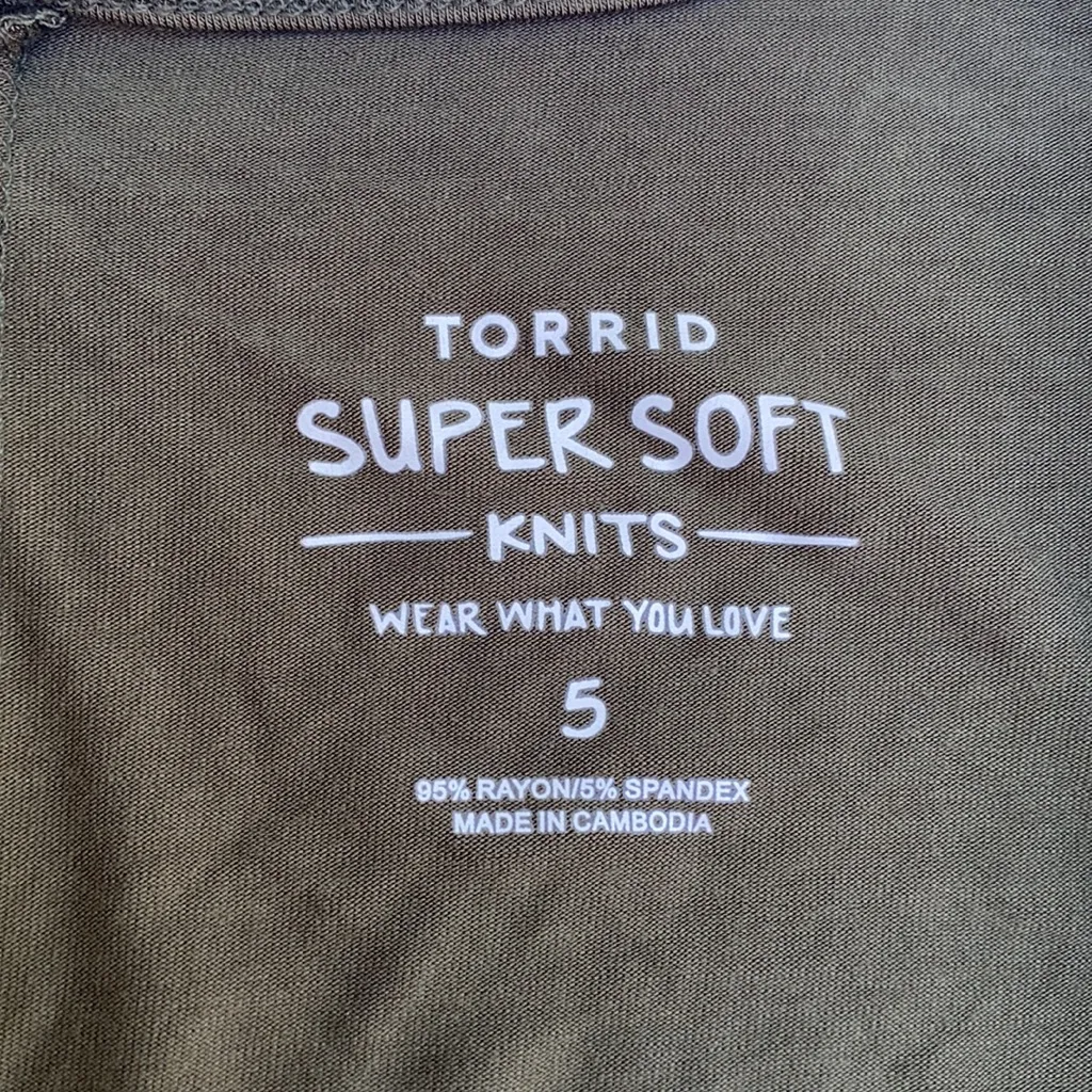 TORRID SUPER SOFT OLIVE OPEN FRONT FIT & FLARE CARDIGAN - Image 7