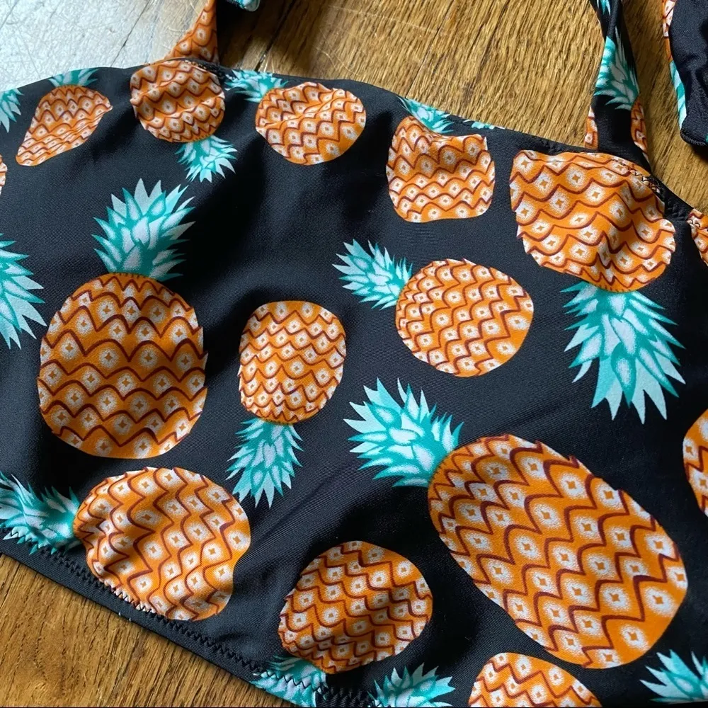 Cupshe Pineapple Print Halter Bandeau Bikini Top Sz M - Image 3