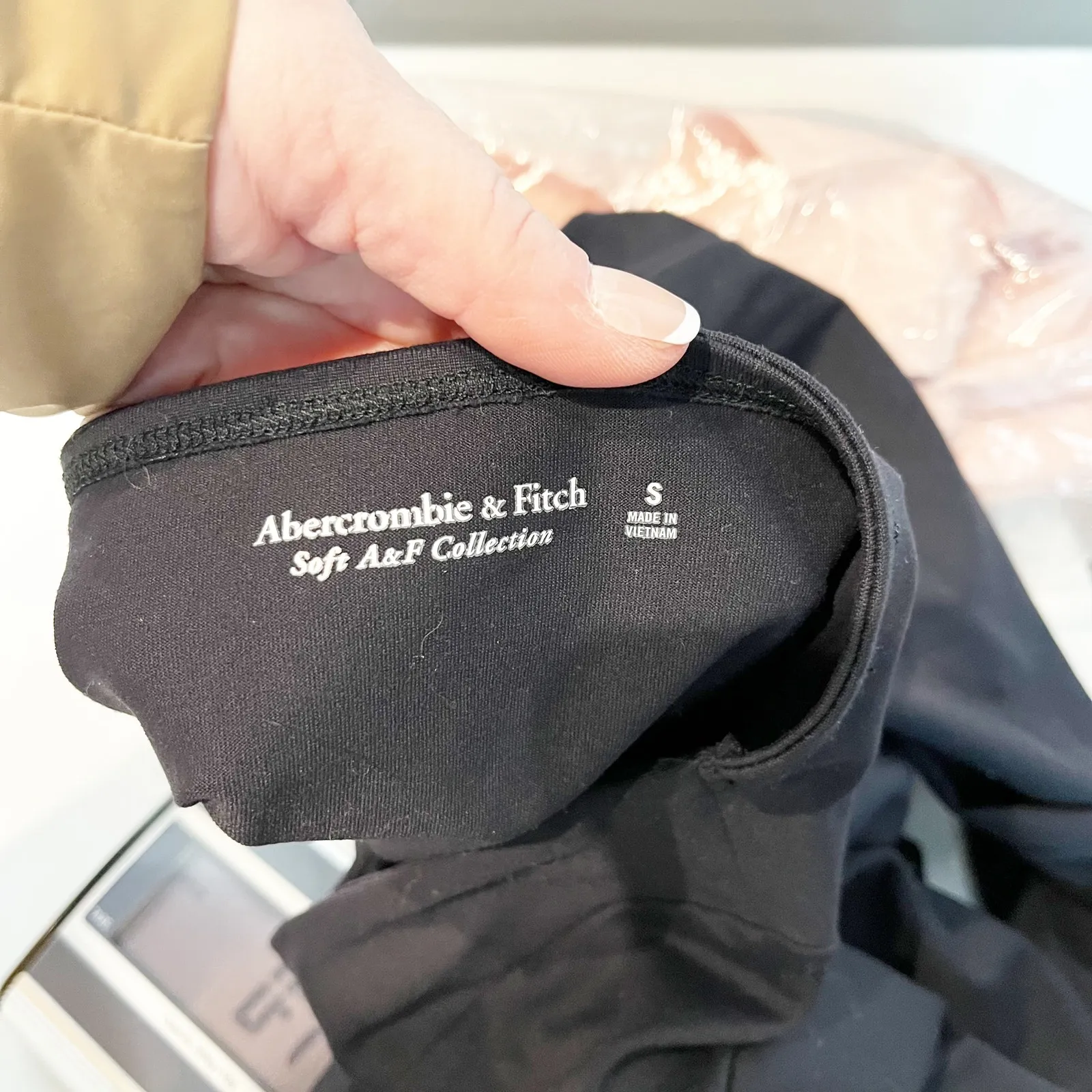 Abercrombie Soft AF Corset Square Neck Long Sleeve Bodysuit Black Small - Image 3