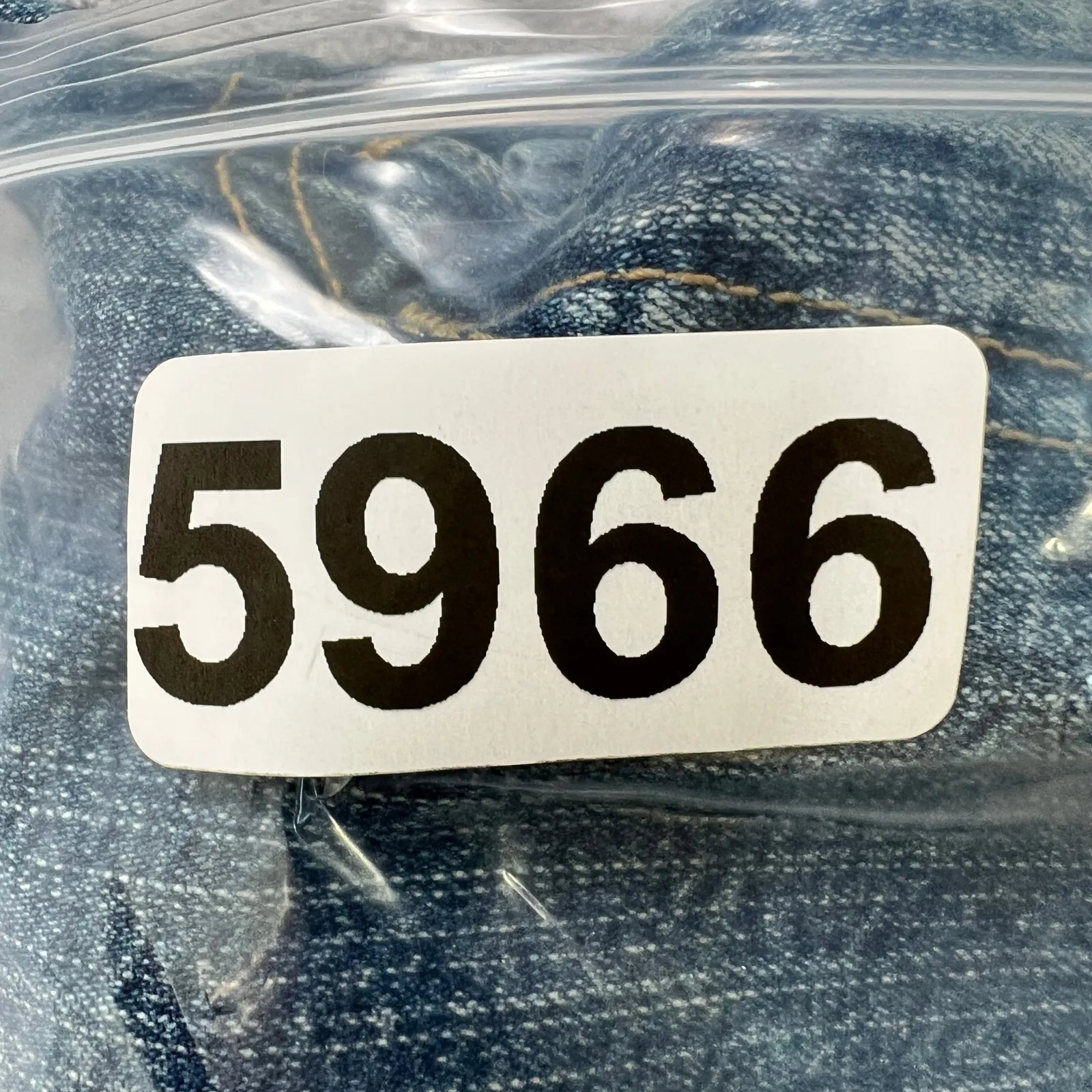 Y2K Vintage Levi's 550 Relaxed Bootcut Jeans Women's Sz 12M Blue High Rise Denim - Image 10