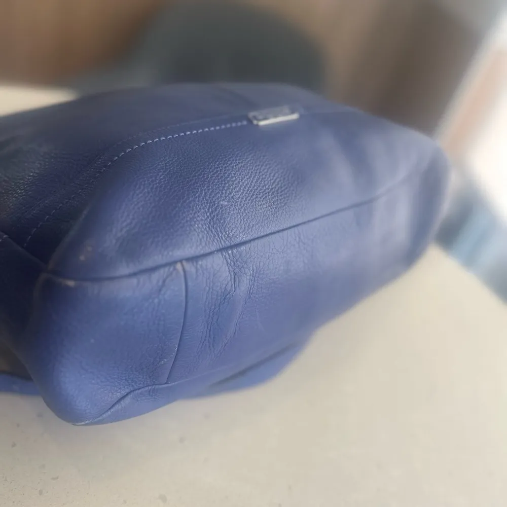 Coach Blue Leather Large Purse - Image 14