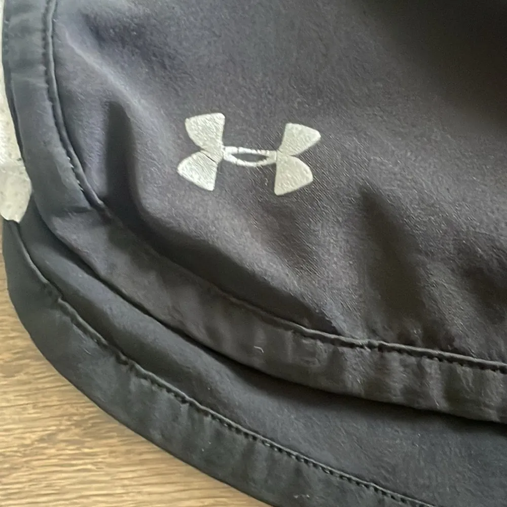 Under Armour Black and White Running Shorts - Size S - Image 3