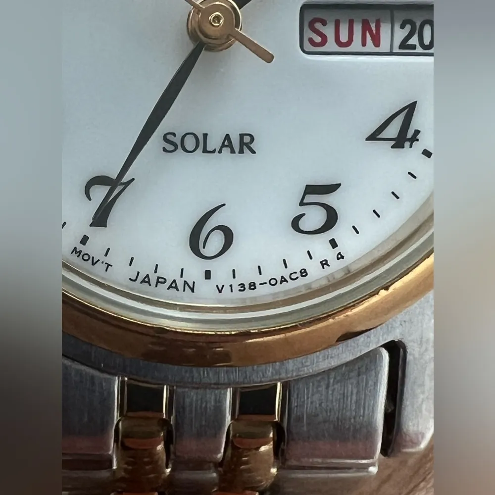 Seiko Solar Ladies Watch Two-Tone Bracelet White Dial Date Window New Crystal - Image 8