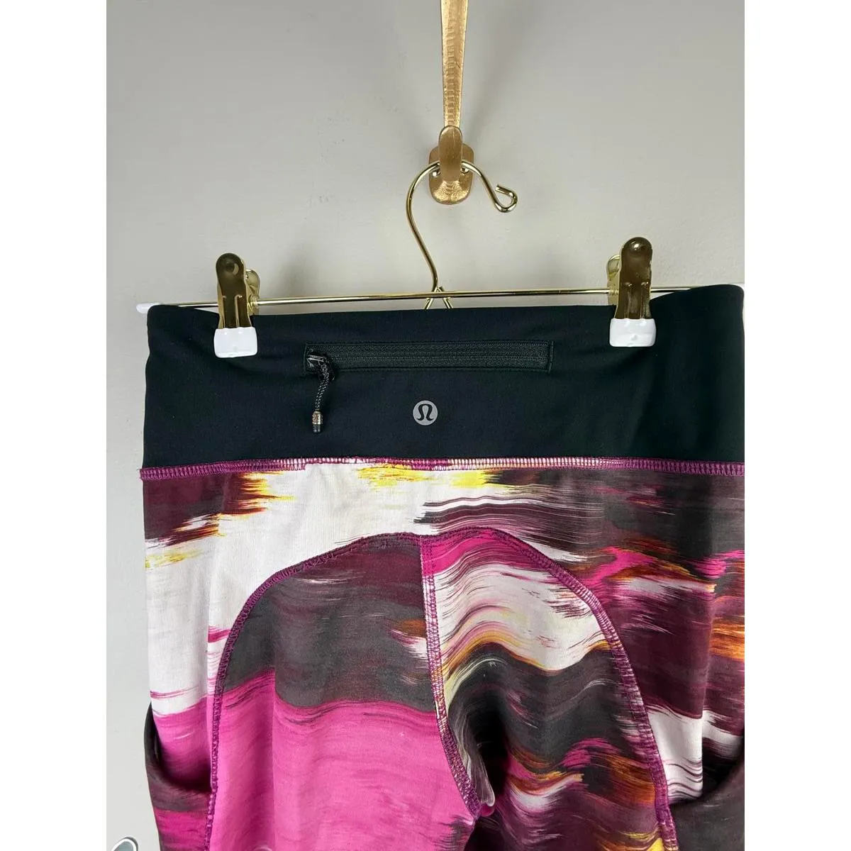 Lululemon Pink Speed Tight IV *Full-On Luxtreme - Size - 2 - Image 5