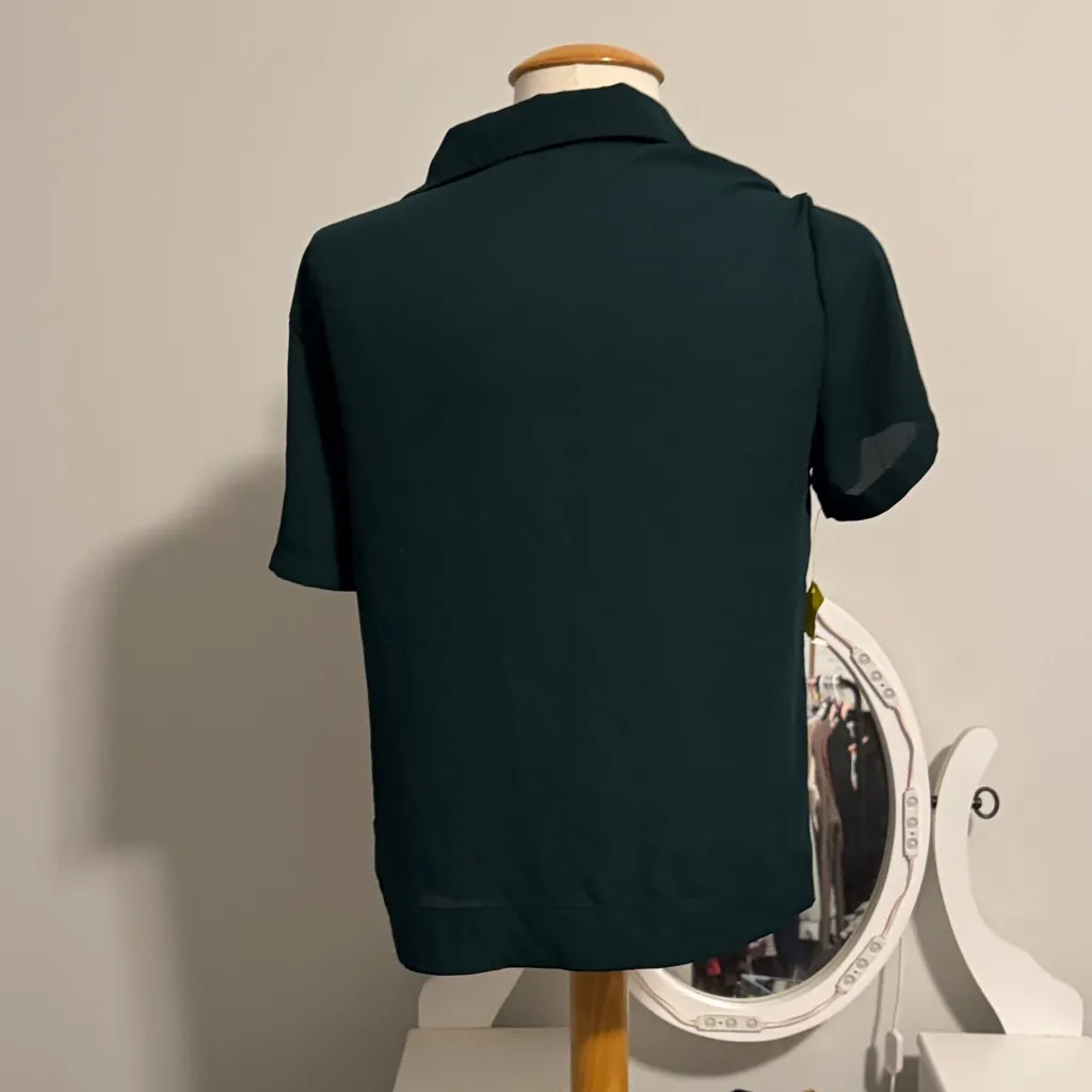 Lulu's Deep Green Button-Down Shirt - Image 3