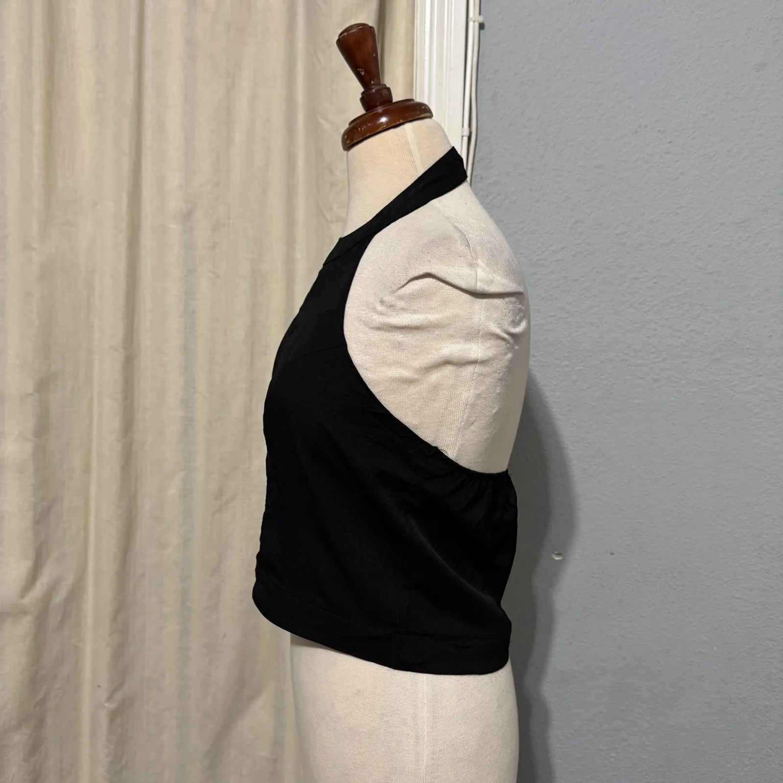 TOP CHIC Y2K Black Cutout Halter Crop Top Zipper Back Gothic Punk Women L Rock Size L - Image 4