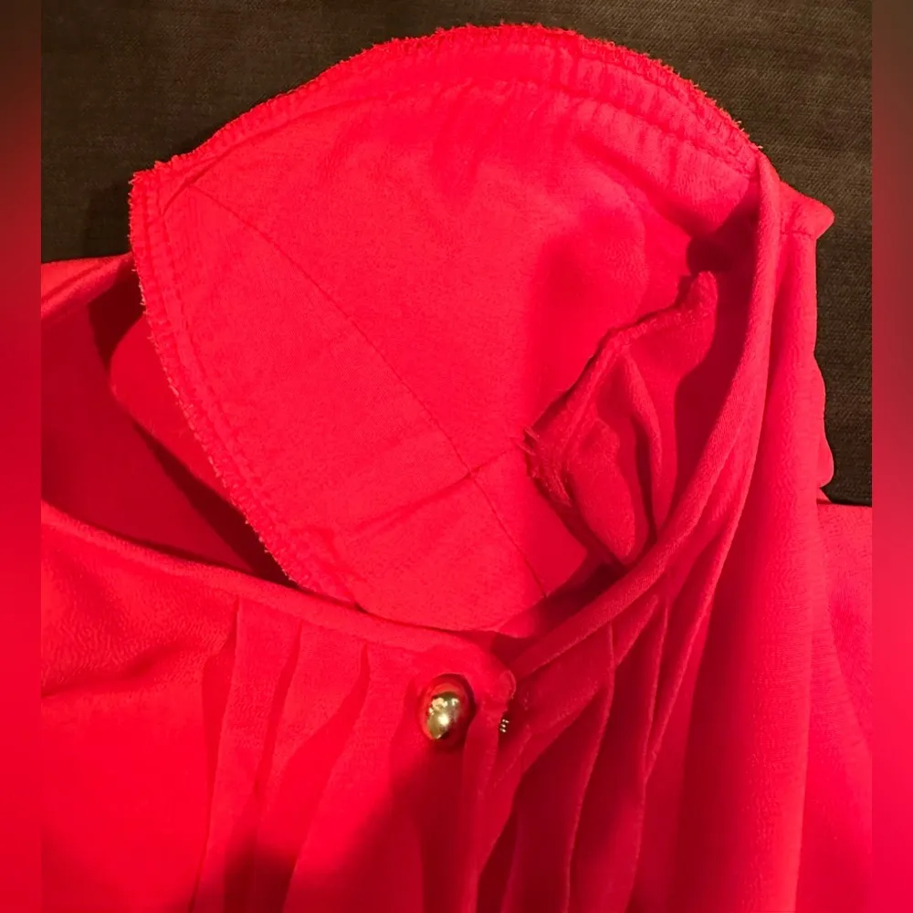 Liz Claiborne Vintage Red Short Sleeves Blouse Sz 6P With Shoulder Pads - Image 9