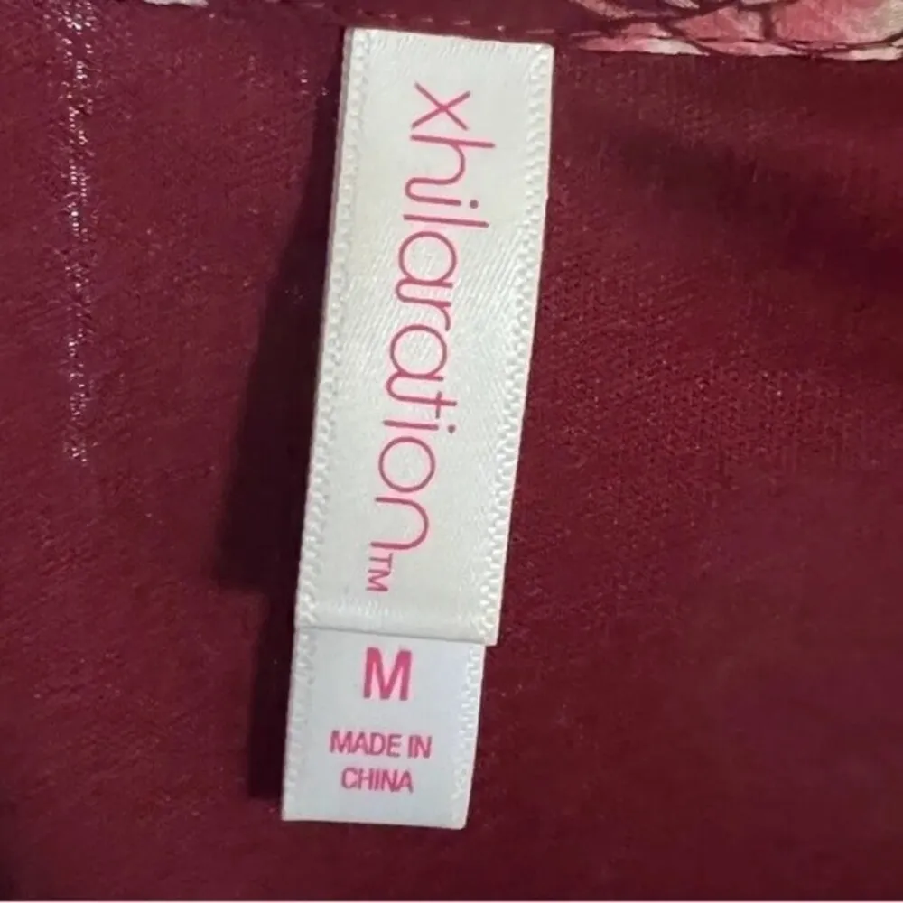 Long sleeve burgundy floral Juliet dress size medium - Image 8