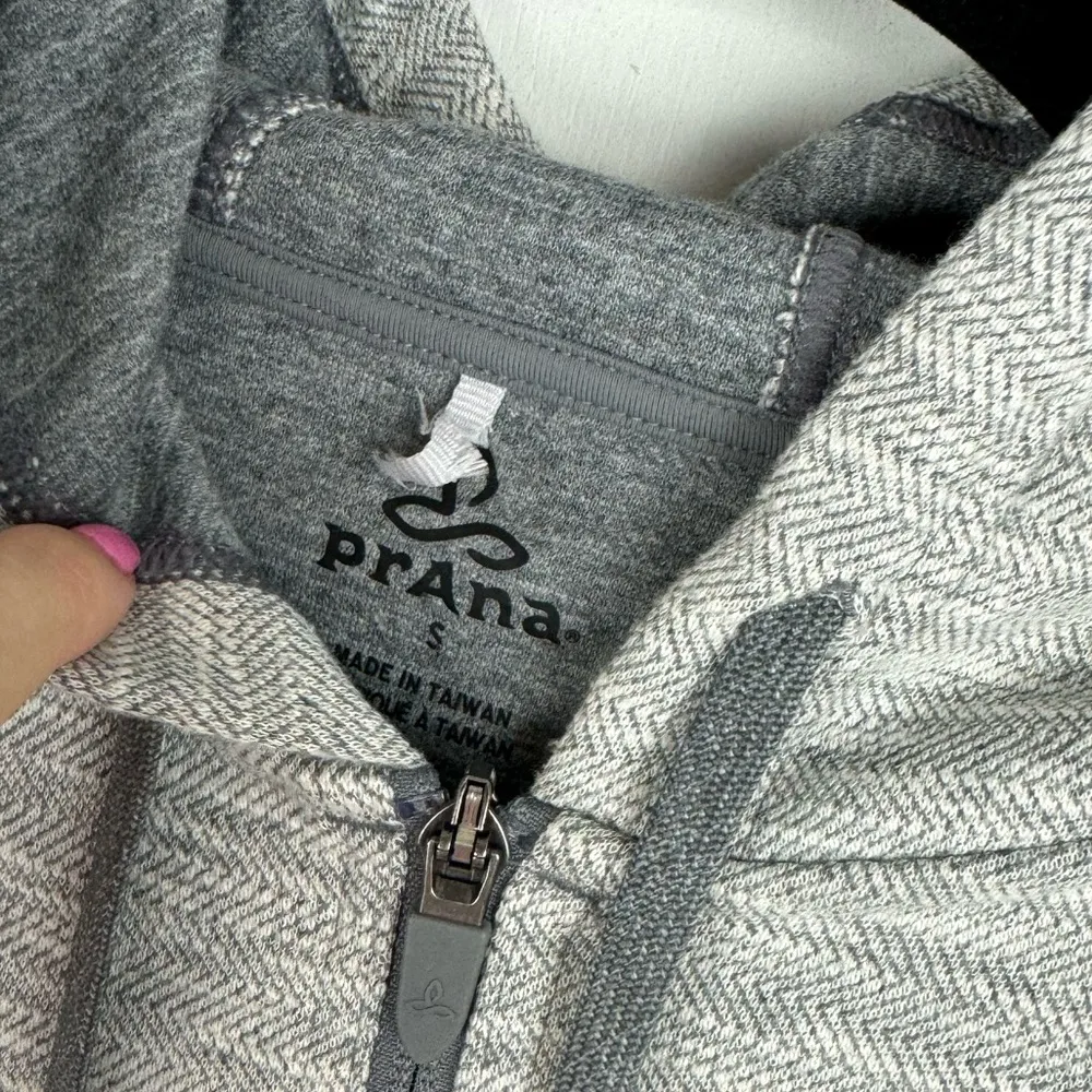 Prana Unity Zip Hoodie Jacket Sz Small Herringbone Knit Hooded Grey - Image 13