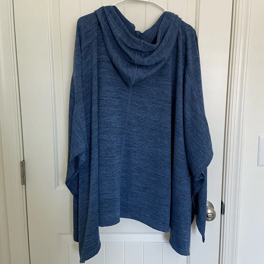 NWOT | Xersion‎ women’s active cowl neck poncho top — XL - Image 5