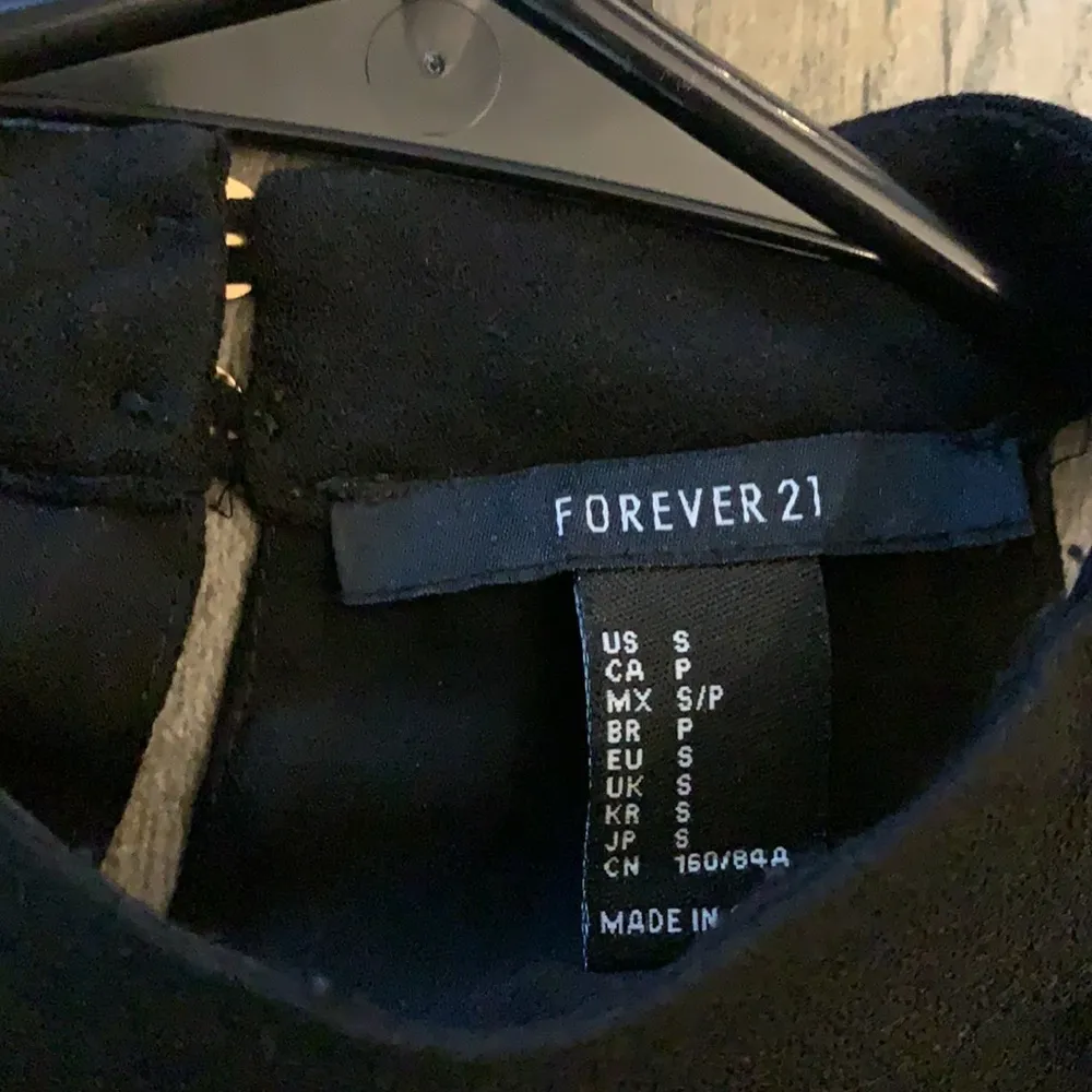 Forever 21 black dress - Image 3