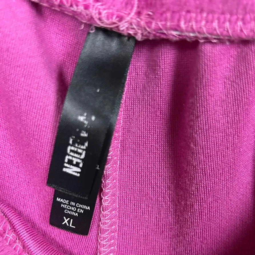Steve Madden Pink Rhinestone Logo velour pajama size L/XL - Image 8