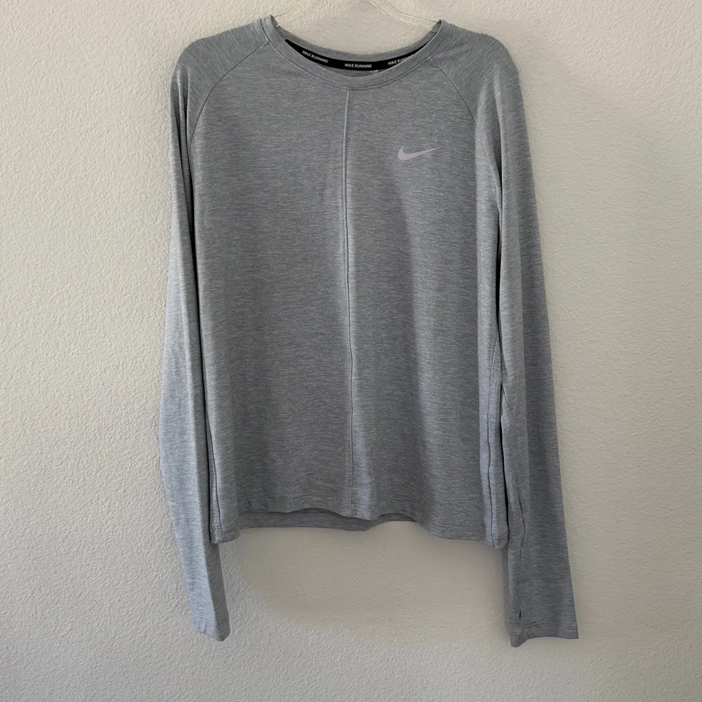 Nike Dry-Fit Long Sleeve Top - Image 6