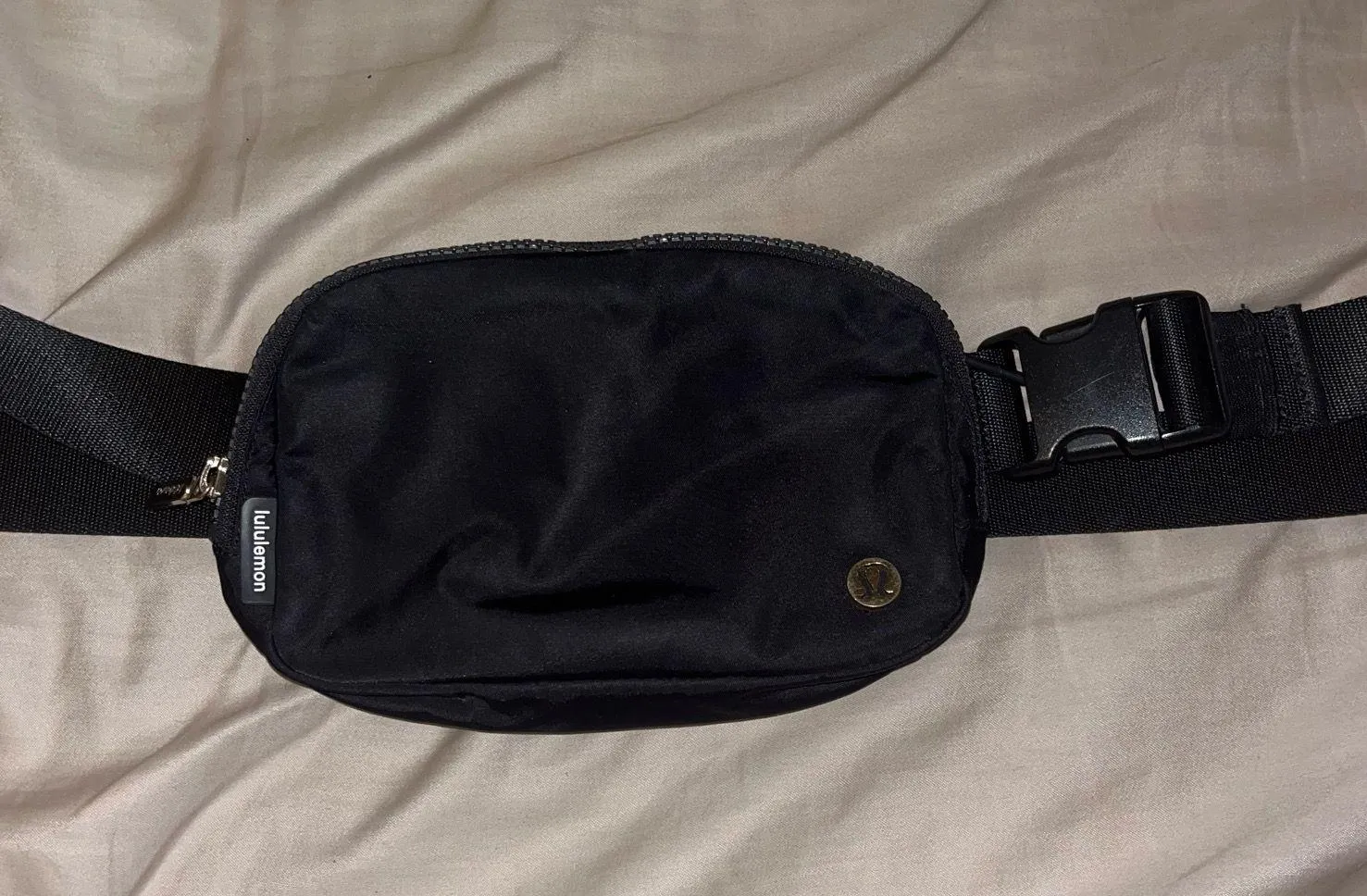 Lulu crossover bag  - Image 2