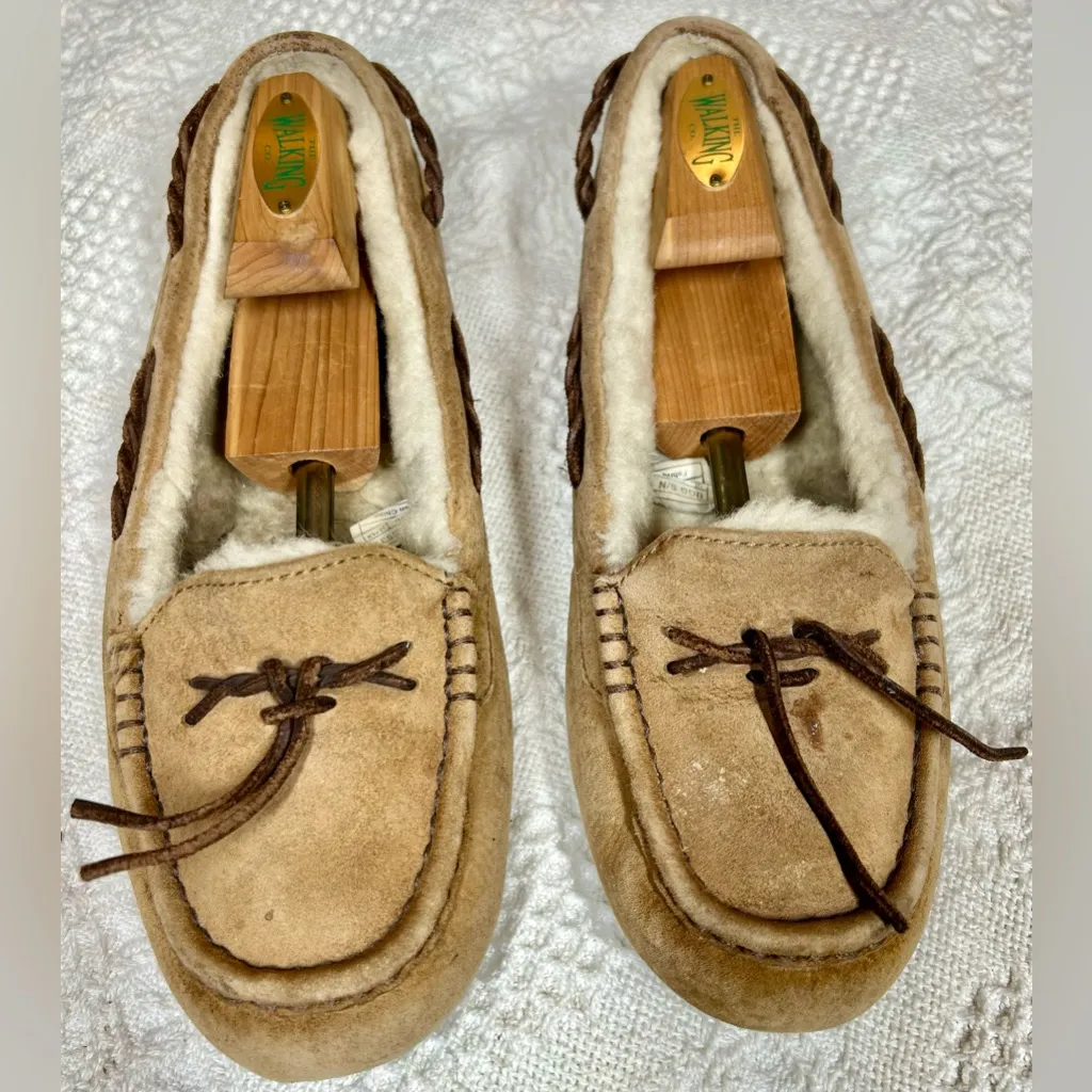 UGG Women's Size 10 Australia Brett Slippers Suede Brown Moccasin - Image 3