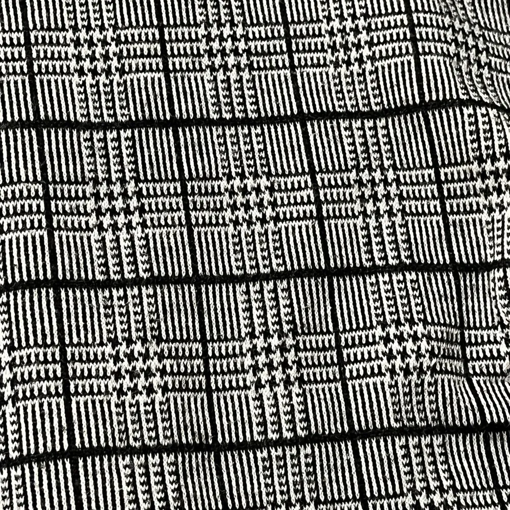 Zara Basic Plaid and Herringbone Skinny Dress Pants Black White Size Medium - Image 3