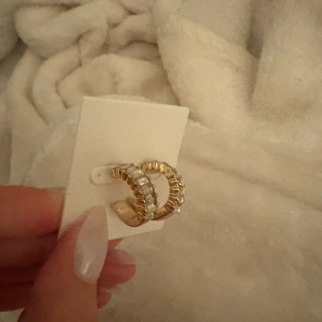 Elegant Gold and Silver Hoop Earrings - Image 2