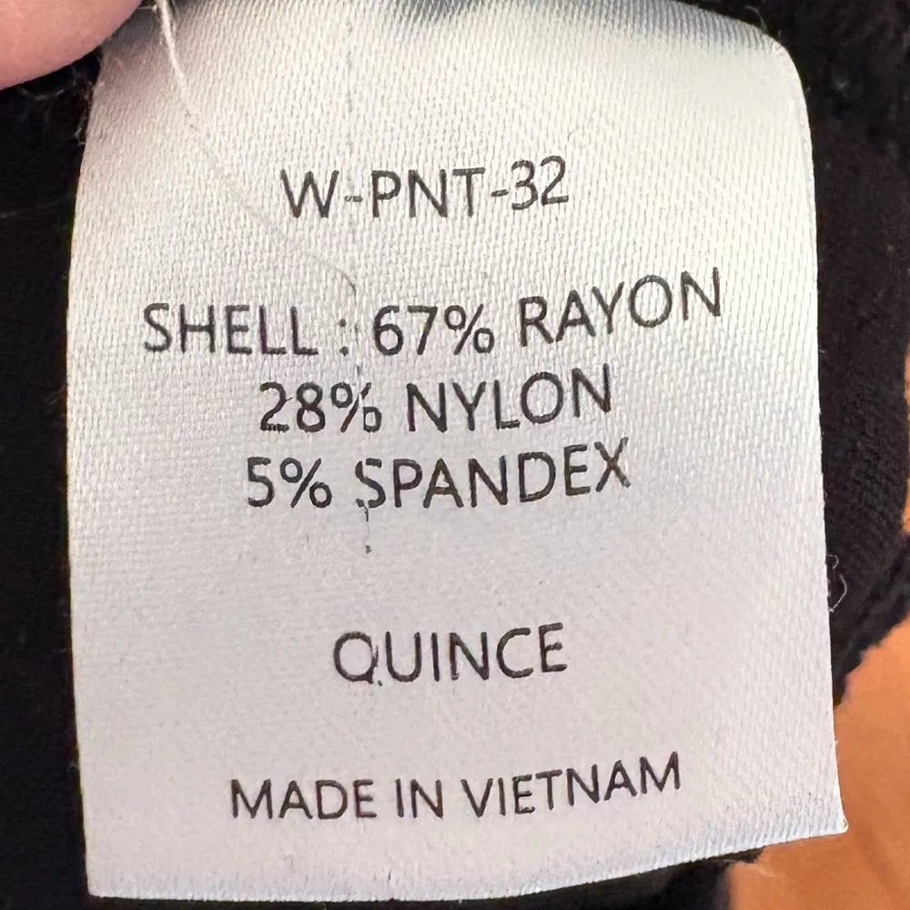 Ultra Stretch Ponte Classic‎ Black Pants Size XL Quince EUC - Image 4