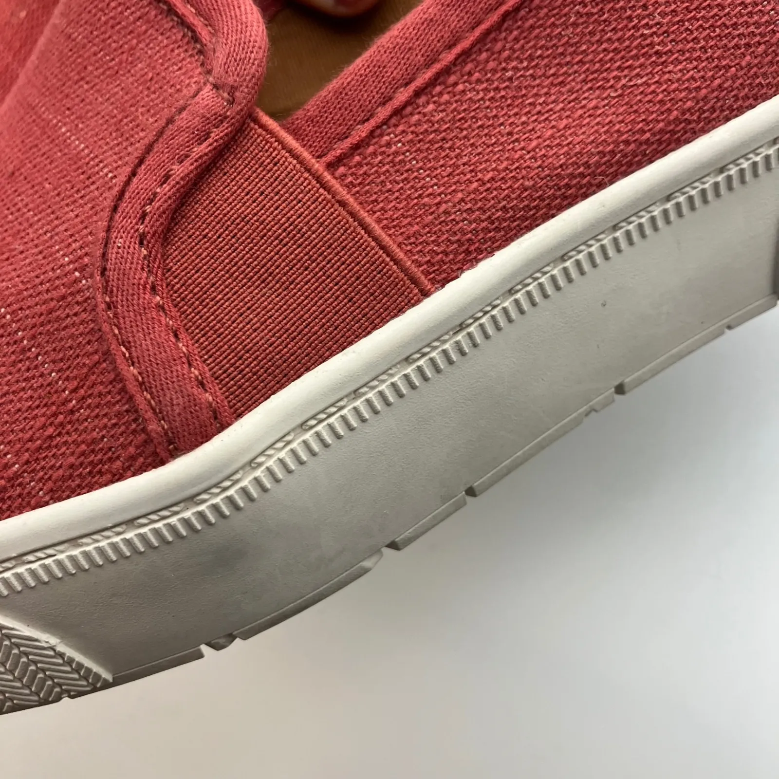 Zodiac Ciara‎ Red Canvas Slip On Sneakers Women's Size 6M Casual Shoes - Image 5