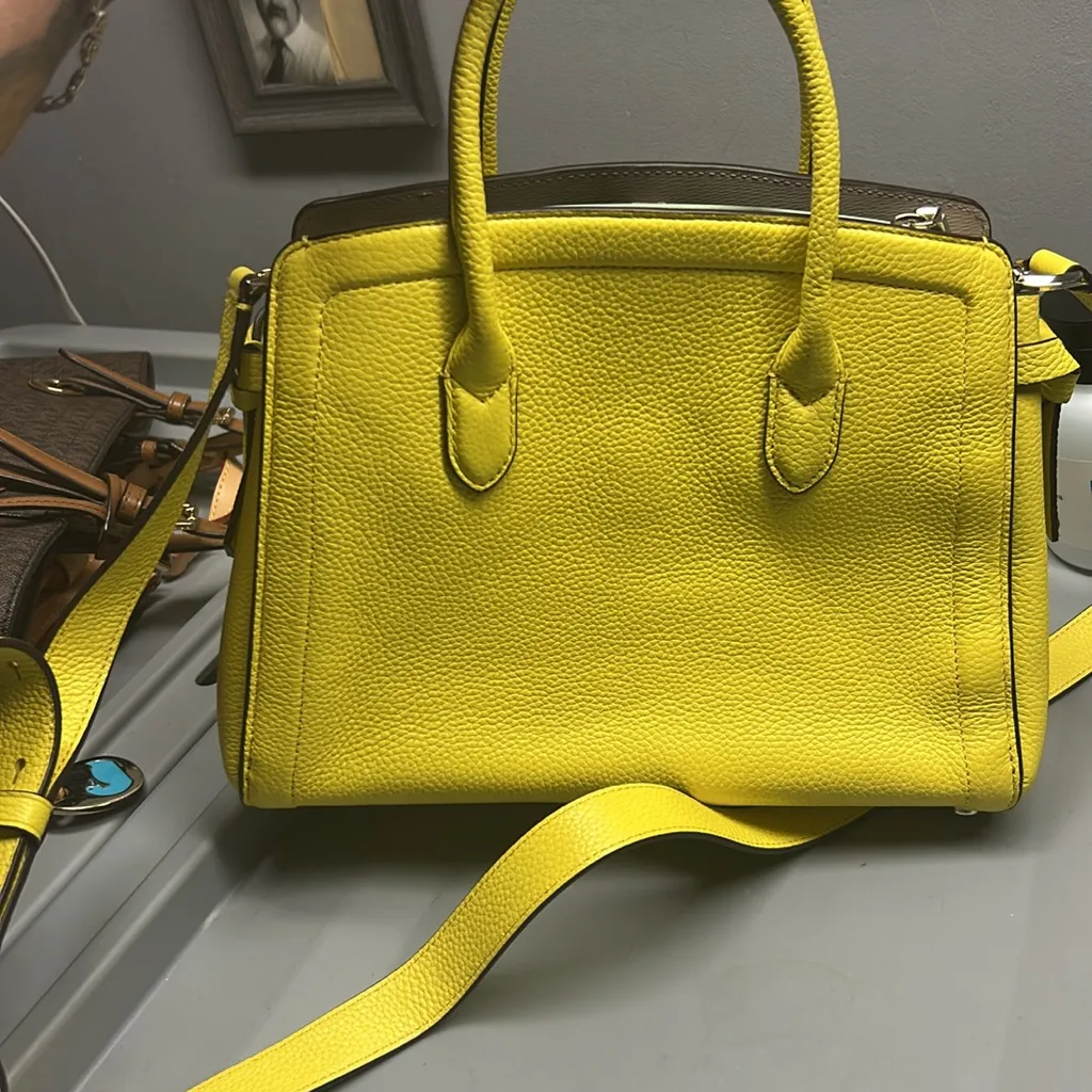 Brand‎ new only used once kate spade knott medium satchel in “yellow sesame” - Image 8