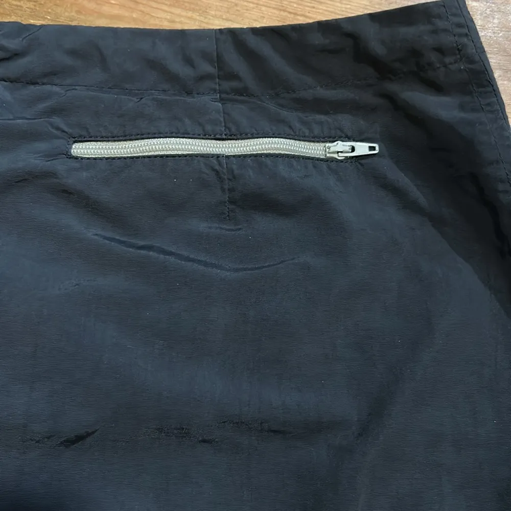 Banana Republic Black Nylon Skort Size 8 - Image 7