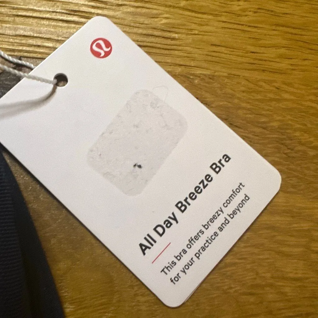 NWT Lululemon all day breeze bra navy 4 - Image 2
