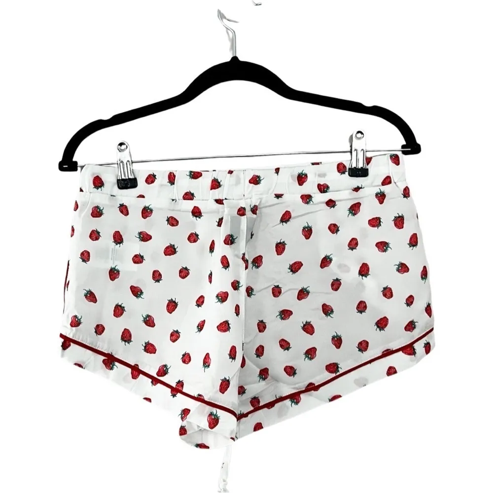 NWT PLUSH Revolve Strawberry Satin Short Pajama Set W/ Eyemask Sz S White - Image 6