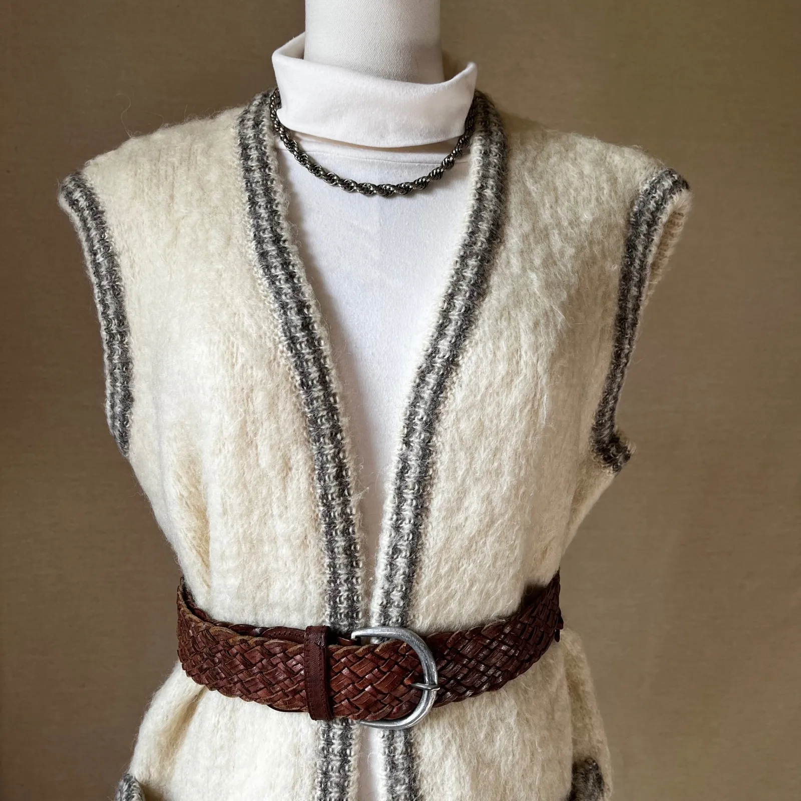 Vintage Knit‎ Fleece Stobi Wool Vest Ivory Gray Trim Made in Europe Sz Small - Image 2