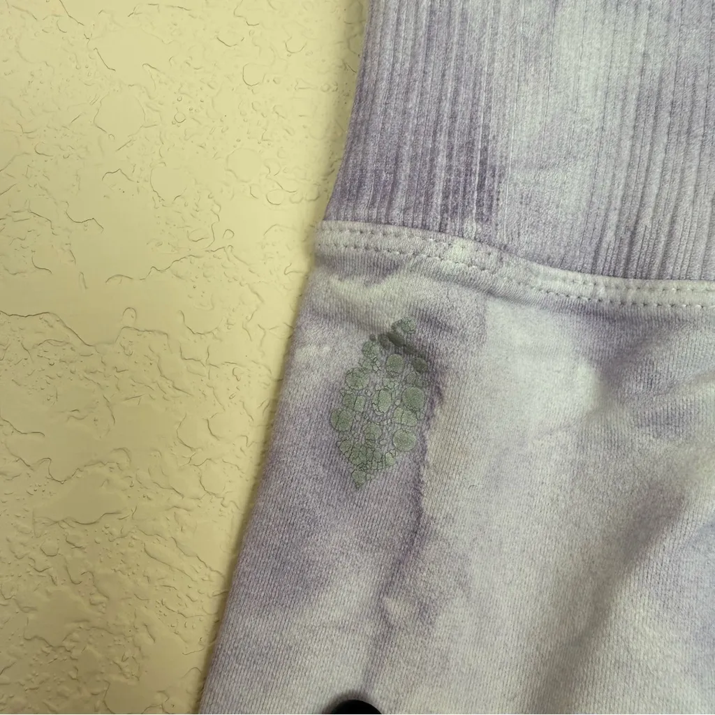 Free People Movement High-Rise 7/8 Length Good Karma Leggings Purple Marble M/L - Image 3