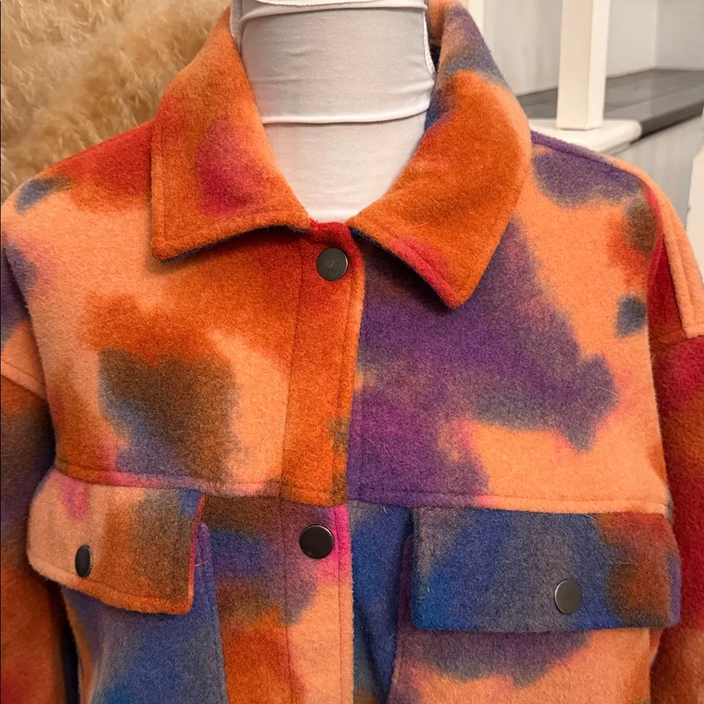Wild Fable Oversized Colorful Tie-Dye Button Down Jacket Size Medium - Image 3